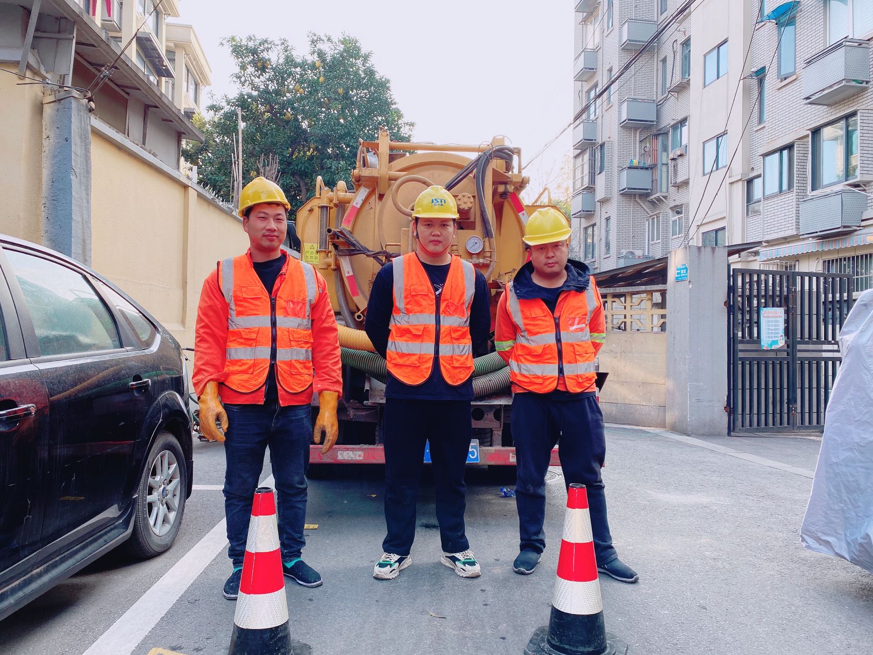 湖南路南京某小区管道清淤检测施工